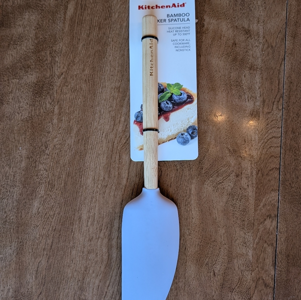 Lavender Purple KitchenAid Bamboo Rubber Spatula